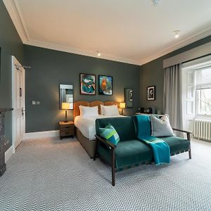 Signature Room